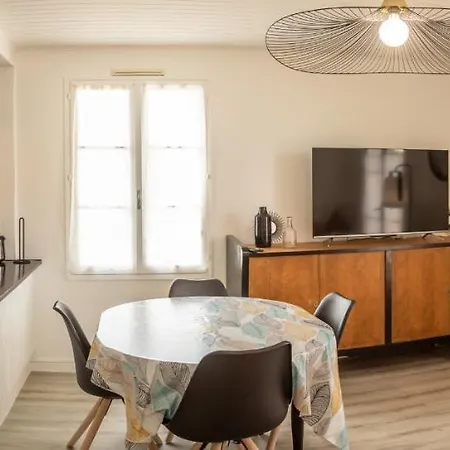 Hortense, 1 Min A Pied Martin De Re, Tres Calme, Piscine Chauffee بيت للعطل سان مارتن دو ر