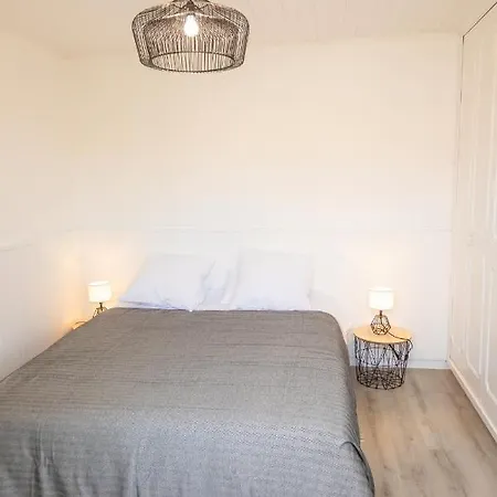 Hortense, 1 Min A Pied Martin De Re, Tres Calme, Piscine Chauffee *