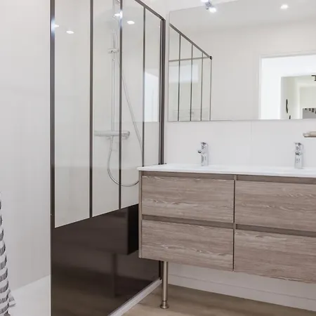 Hortense, 1 Min à Pied Martin De Ré, Très Calme, Piscine Chauffée Сasa de vacaciones Saint-Martin-de-Ré